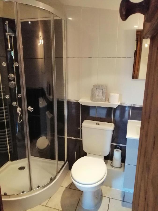 La Grange Ancienne Bed & Breakfast Montrollet Dış mekan fotoğraf