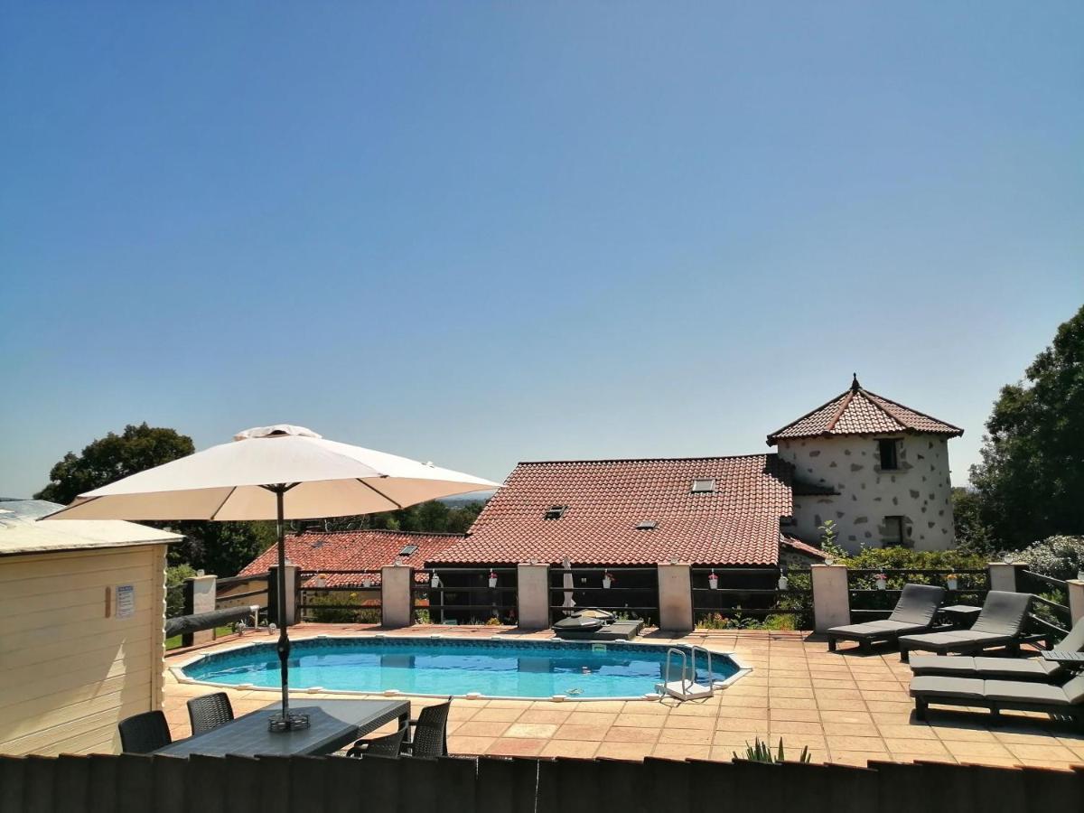 La Grange Ancienne Bed & Breakfast Montrollet Dış mekan fotoğraf